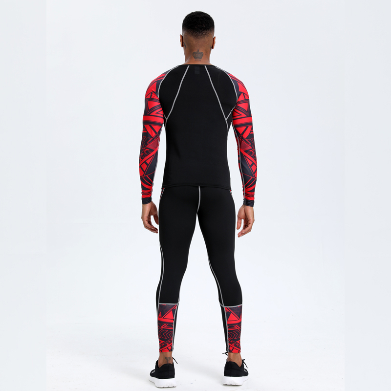 Męski strój sportowy PRO: szyb – T Shirt Tight Fit recenzja i cena