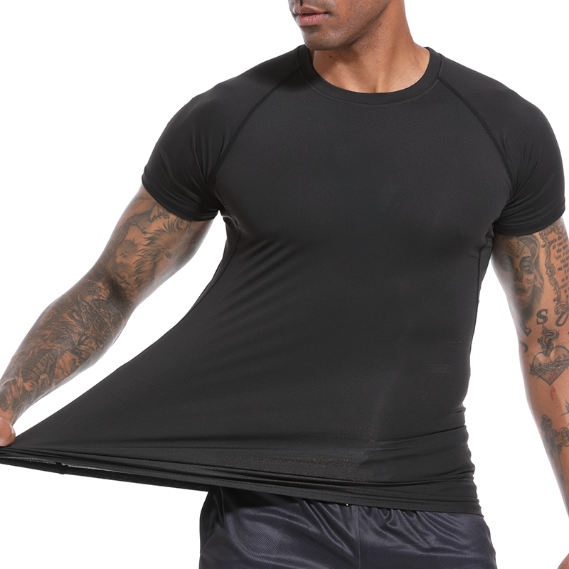 Koszulki kompresyjne z nadruki – Base Layer Top recenzja i cena